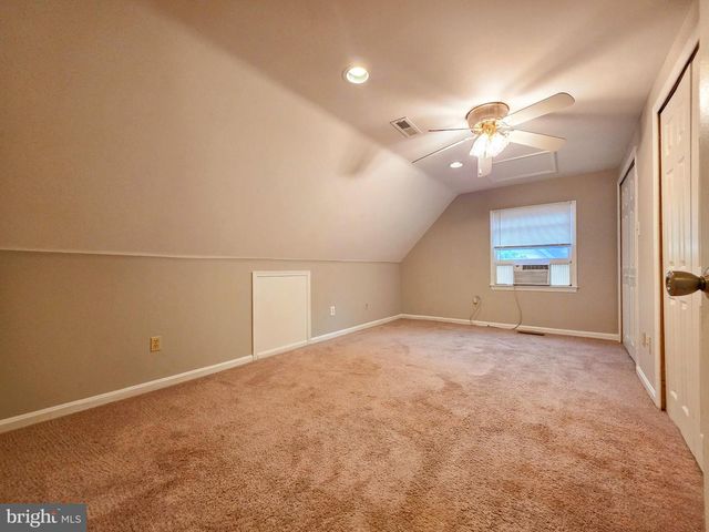2419 FAIRHAVEN AVE, Alexandria, VA 22303