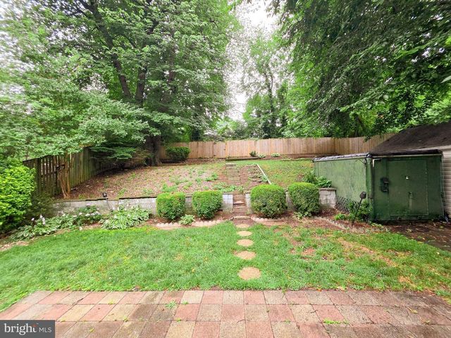2419 FAIRHAVEN AVE, Alexandria, VA 22303