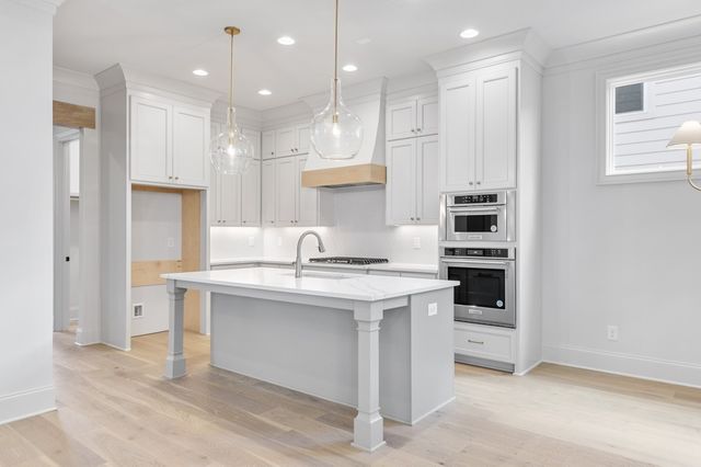 8013 Southvale Blvd, Franklin, TN 37064