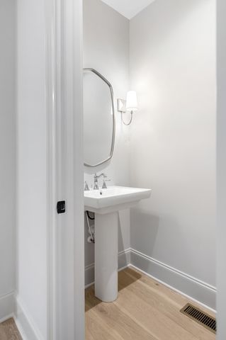 8013 Southvale Blvd, Franklin, TN 37064