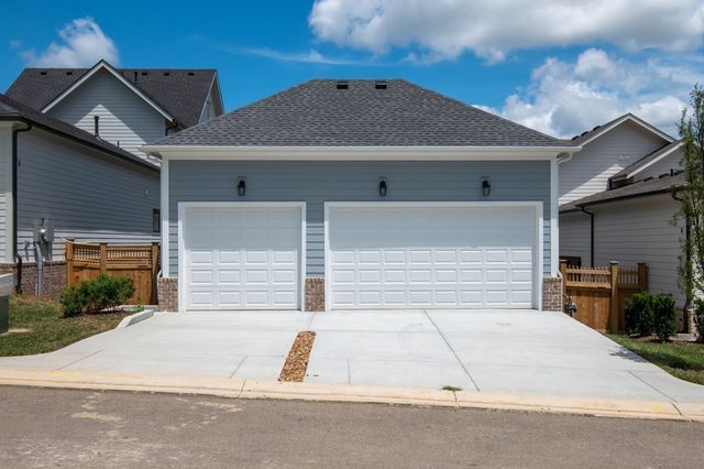 8013 Southvale Blvd, Franklin, TN 37064