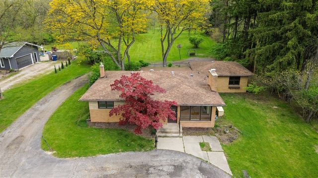 5535 Geddes Road, Ann Arbor, MI 48105
