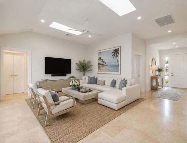 1386 S Atlantic Drive, Lantana, FL 33462
