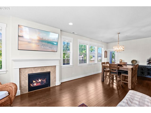 28432 Sw ORLEANS Ave, Wilsonville, OR 97070