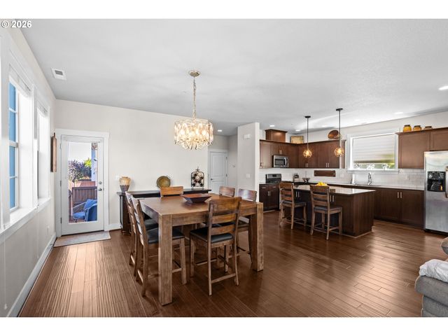 28432 Sw ORLEANS Ave, Wilsonville, OR 97070