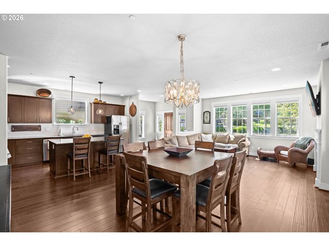 28432 Sw ORLEANS Ave, Wilsonville, OR 97070