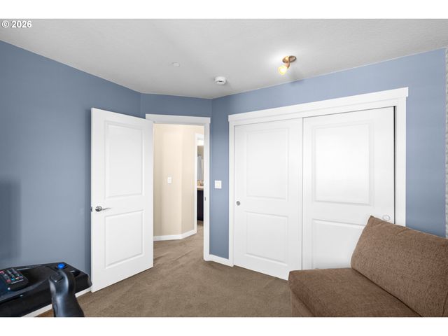 28432 Sw ORLEANS Ave, Wilsonville, OR 97070