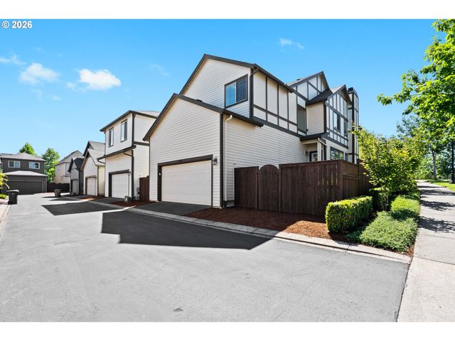 28432 Sw ORLEANS Ave, Wilsonville, OR 97070