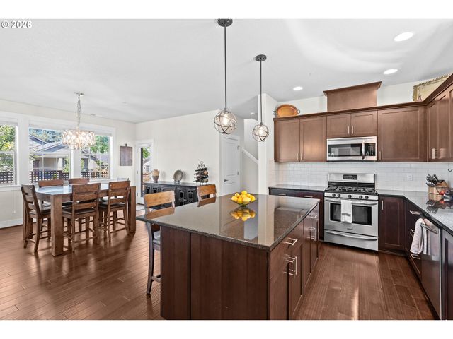 28432 Sw ORLEANS Ave, Wilsonville, OR 97070
