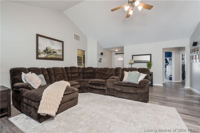 3551 Peach Tree Street, Jeffersonville, IN 47130