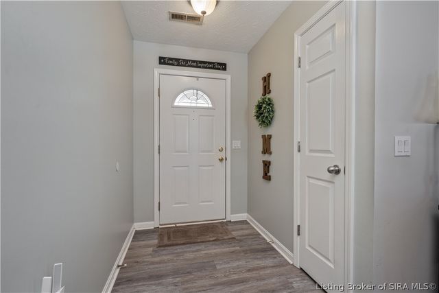 3551 Peach Tree Street, Jeffersonville, IN 47130