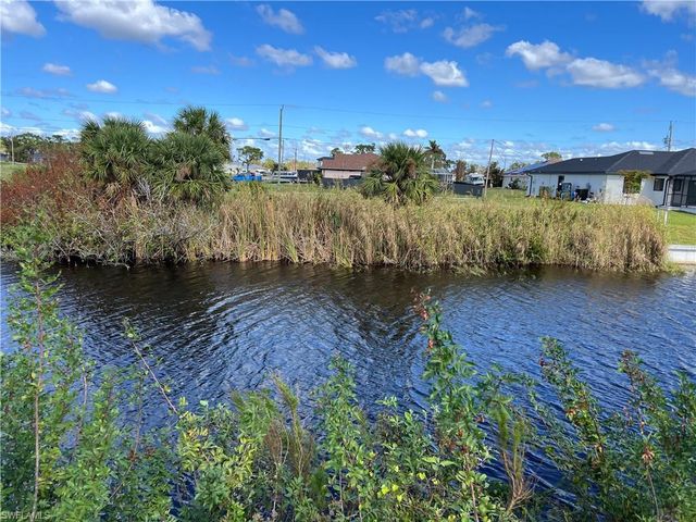 3803 41st TER, Cape Coral, FL 33993