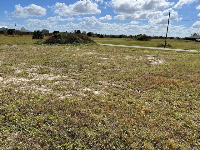 3803 41st TER, Cape Coral, FL 33993
