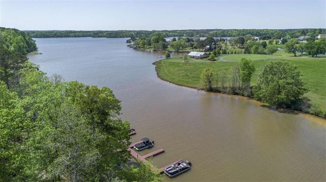 1260 Starboard Way, Greensboro, GA 30642