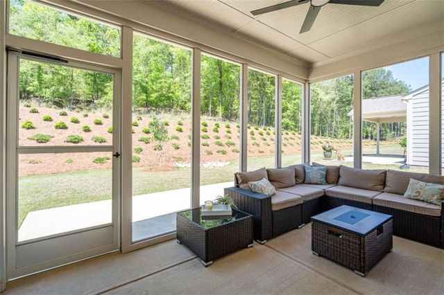 1260 Starboard Way, Greensboro, GA 30642