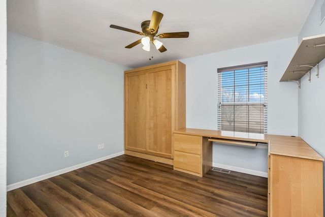 2085 Country View Court, Tonganoxie, KS 66086