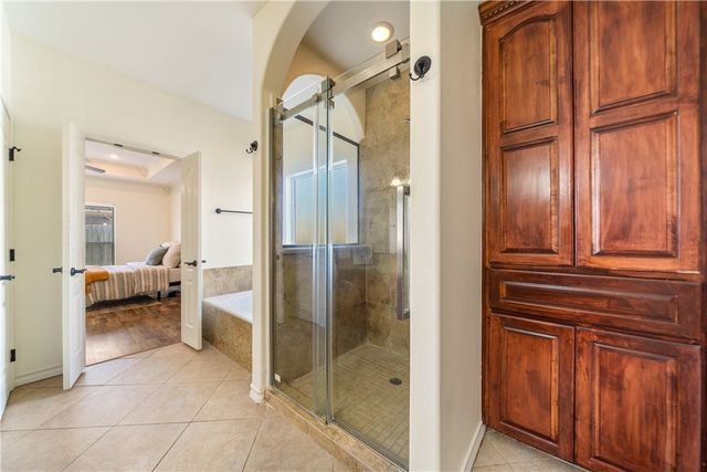 6825 Island Park Ct, Corpus Christi, TX 78414