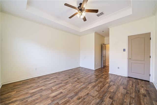 6825 Island Park Ct, Corpus Christi, TX 78414