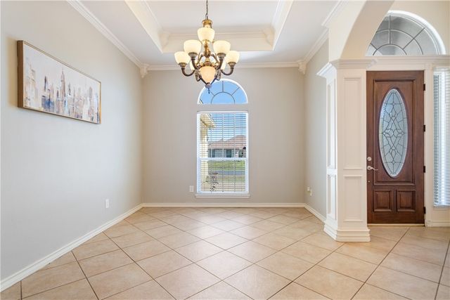 6825 Island Park Ct, Corpus Christi, TX 78414