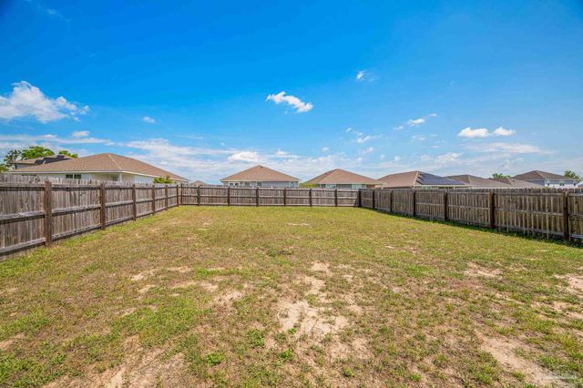 5570 Galahad Trl, Milton, FL 32583