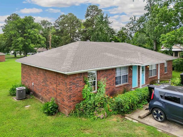 105 & 107 E 4th Street, Ward, AR 72176