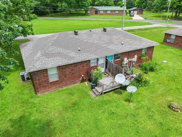 105 & 107 E 4th Street, Ward, AR 72176