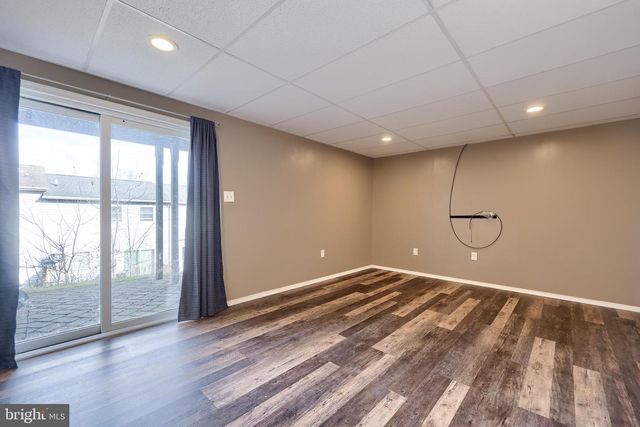 12 BILL DUGAN DR, Etters, PA 17319