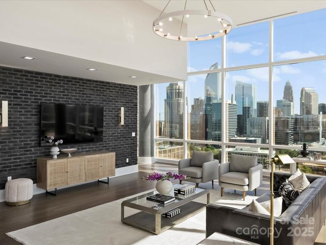 315 Arlington Avenue 2301, Charlotte, NC 28203