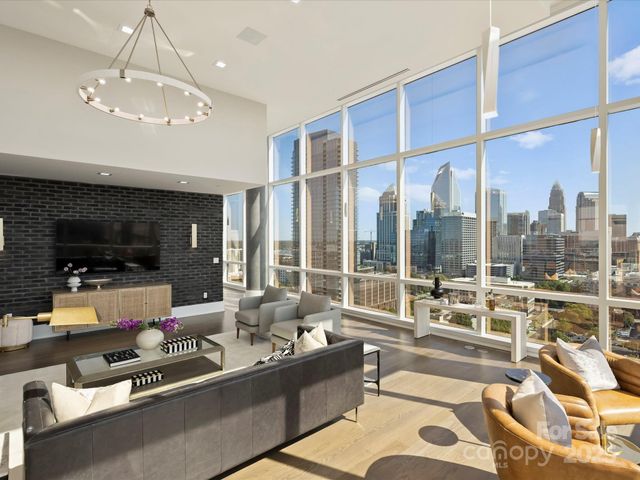 315 Arlington Avenue 2301, Charlotte, NC 28203