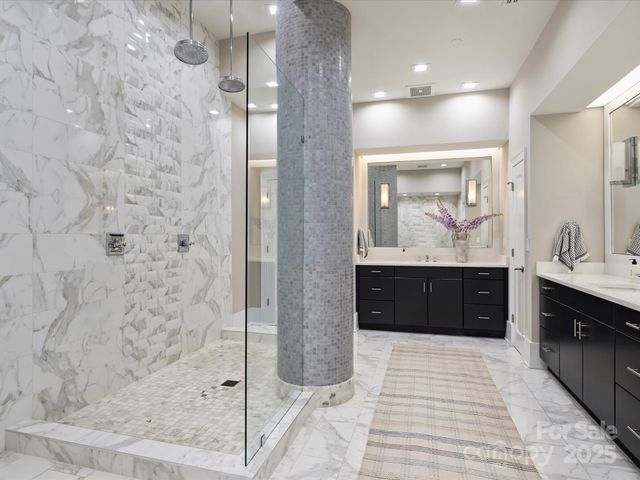 315 Arlington Avenue 2301, Charlotte, NC 28203