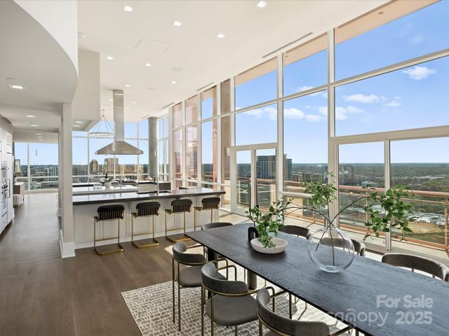 315 Arlington Avenue 2301, Charlotte, NC 28203