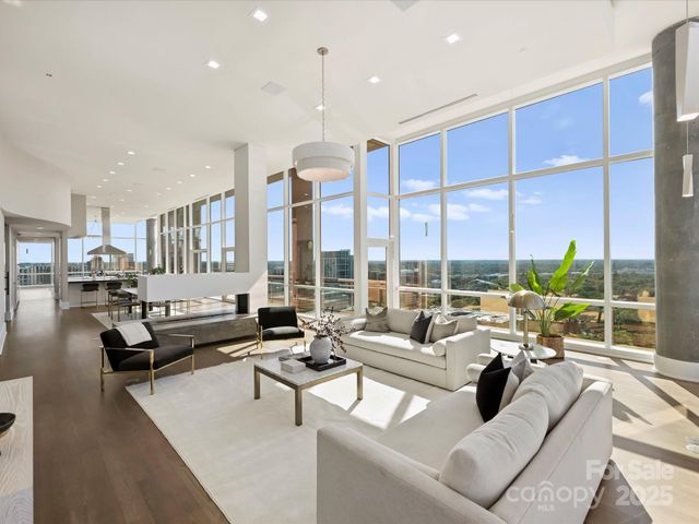 315 Arlington Avenue 2301, Charlotte, NC 28203