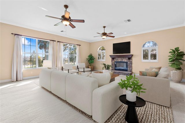 827 JOHN CRESSLER DRIVE, Seffner, FL 33584