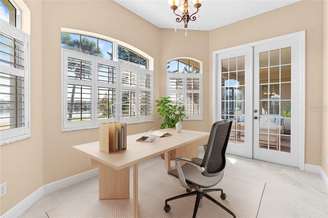 827 JOHN CRESSLER DRIVE, Seffner, FL 33584