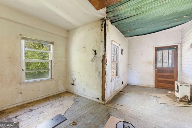 2001 Broad Street, Statham, GA 30666