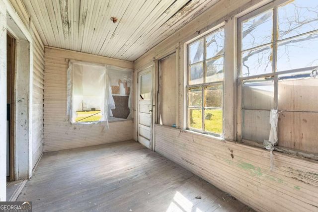 2001 Broad Street, Statham, GA 30666