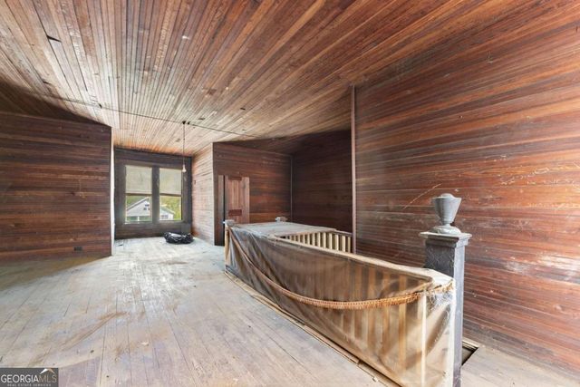 2001 Broad Street, Statham, GA 30666