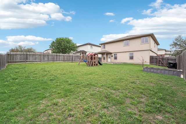 130 Killian LOOP, Hutto, TX 78634