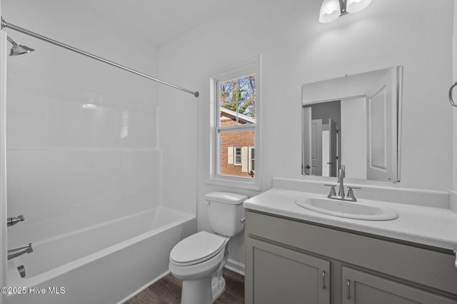 700 N Grace Avenue, New Bern, NC 28562