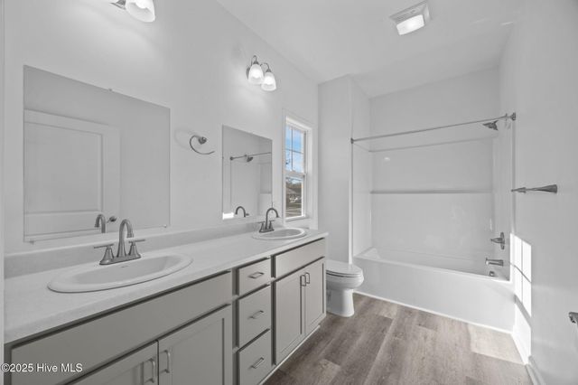 700 N Grace Avenue, New Bern, NC 28562