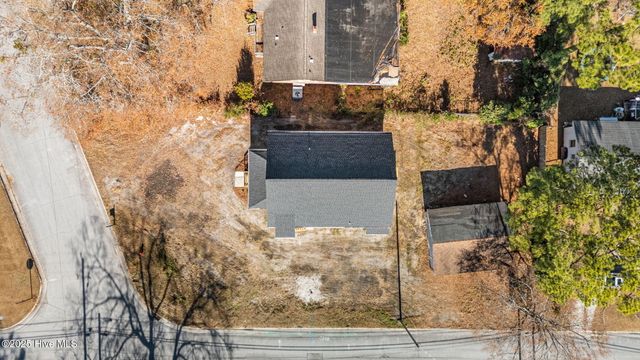 700 N Grace Avenue, New Bern, NC 28562