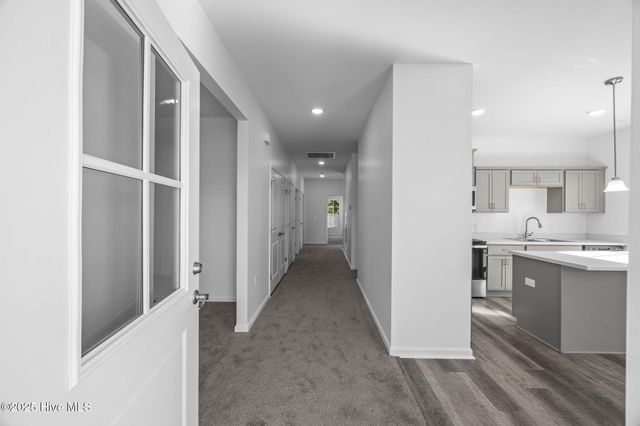 700 N Grace Avenue, New Bern, NC 28562