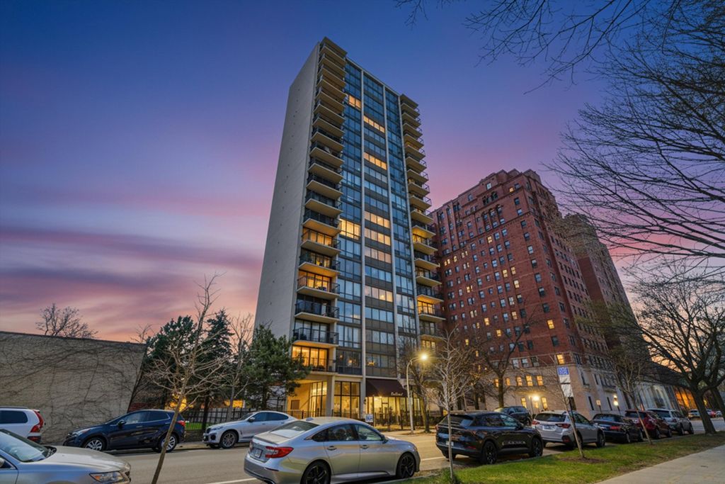6701 S Crandon Avenue 8C, Chicago, IL 60649
