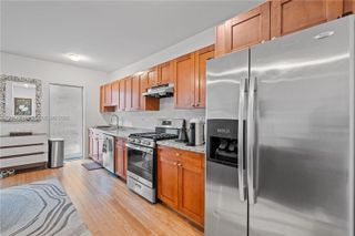 7930 Tatum Waterway Dr S14, Miami Beach, FL 33141