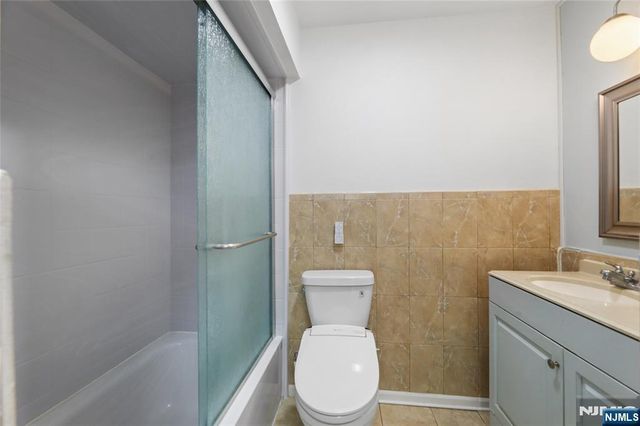 127 Clark Avenue, Old Tappan, NJ 07675