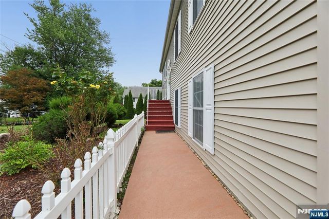 127 Clark Avenue, Old Tappan, NJ 07675