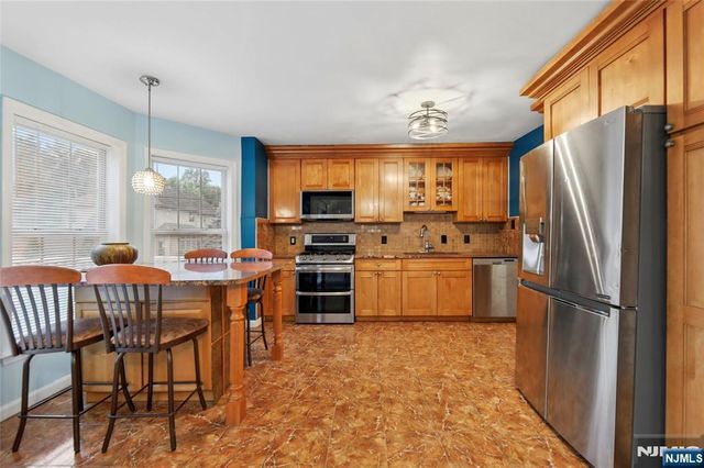 127 Clark Avenue, Old Tappan, NJ 07675