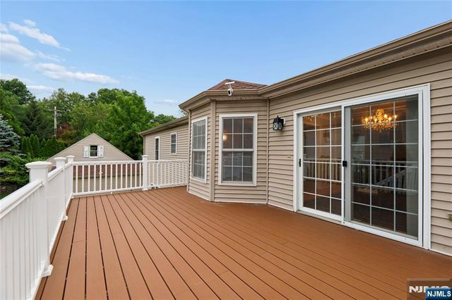127 Clark Avenue, Old Tappan, NJ 07675