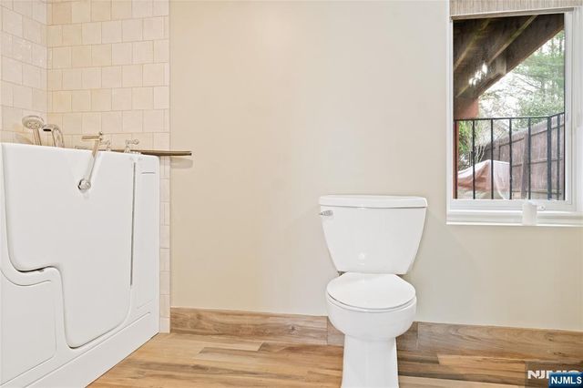 121 Pine Avenue, New Milford, NJ 07646