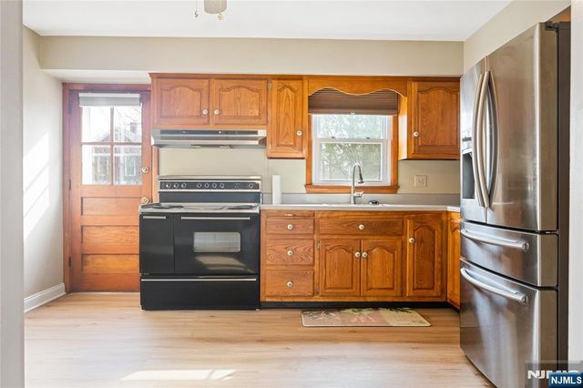 121 Pine Avenue, New Milford, NJ 07646